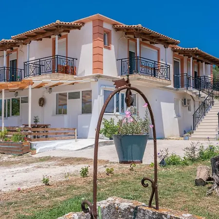 Casa Di Colona - μπεζ Lixouri